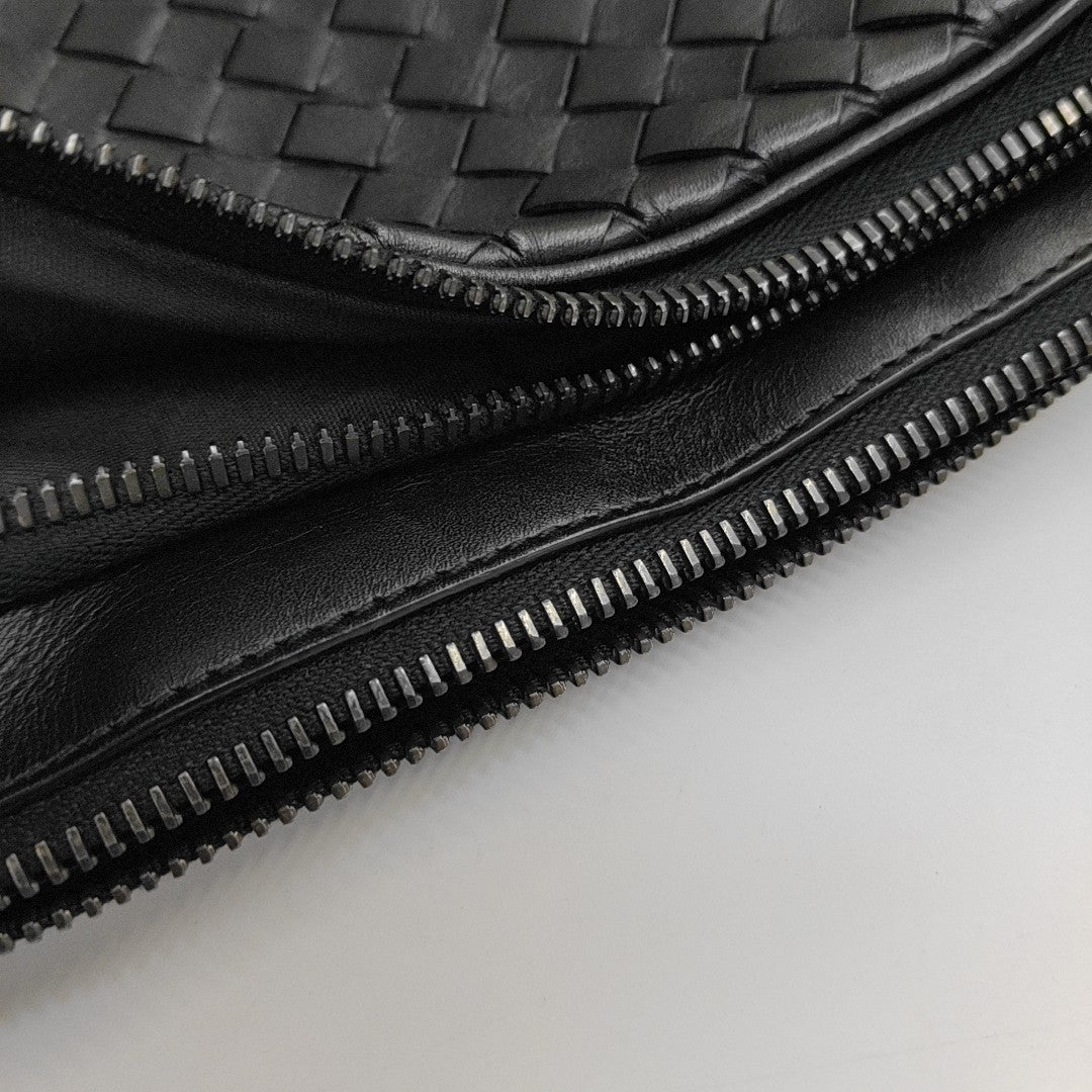 Calfskin Shoulder Bag Black
