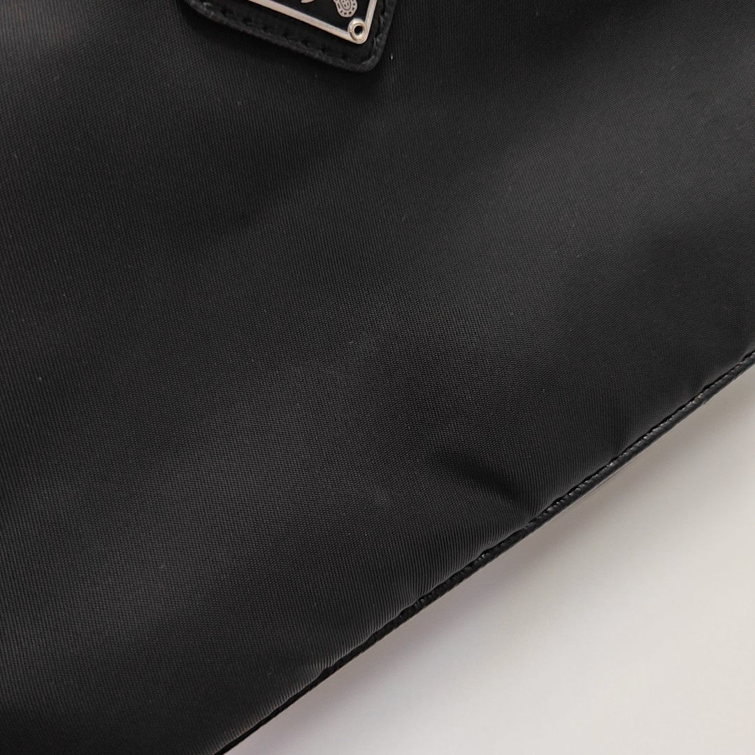 Re-Edition Nylon Black