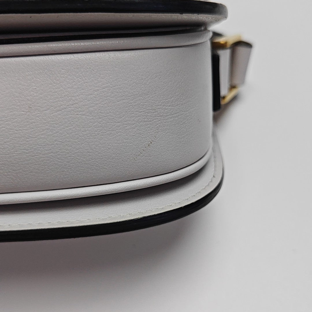 Supervee Small Calfskin White