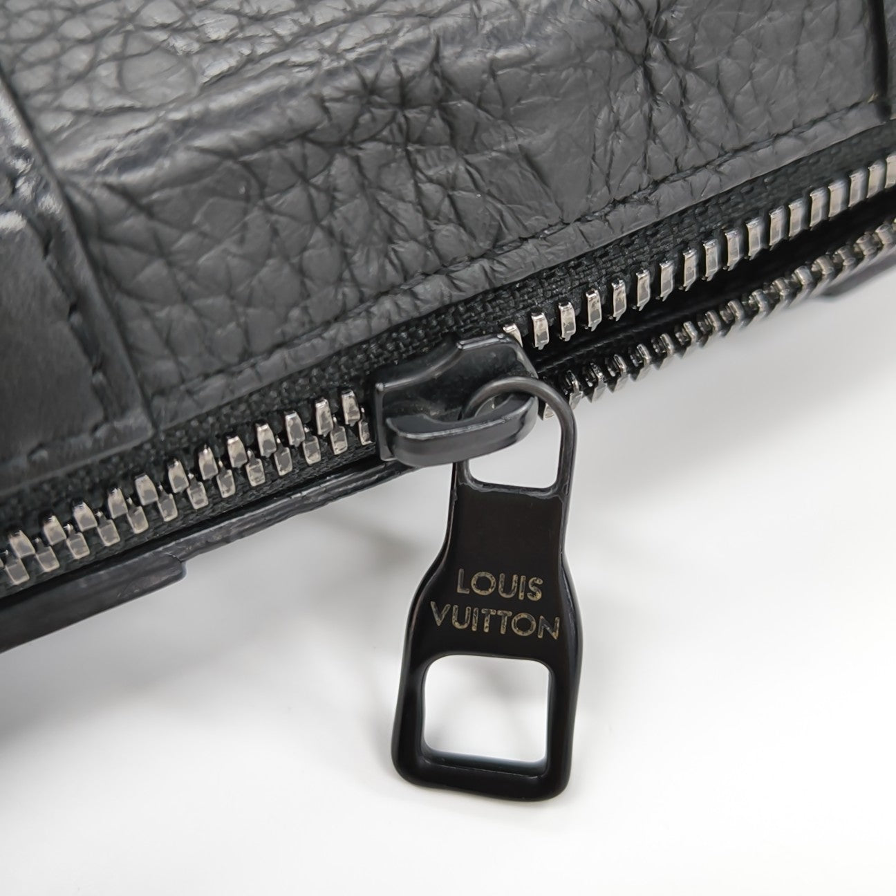 WALLET TRUNK Monogram Calfskin Black