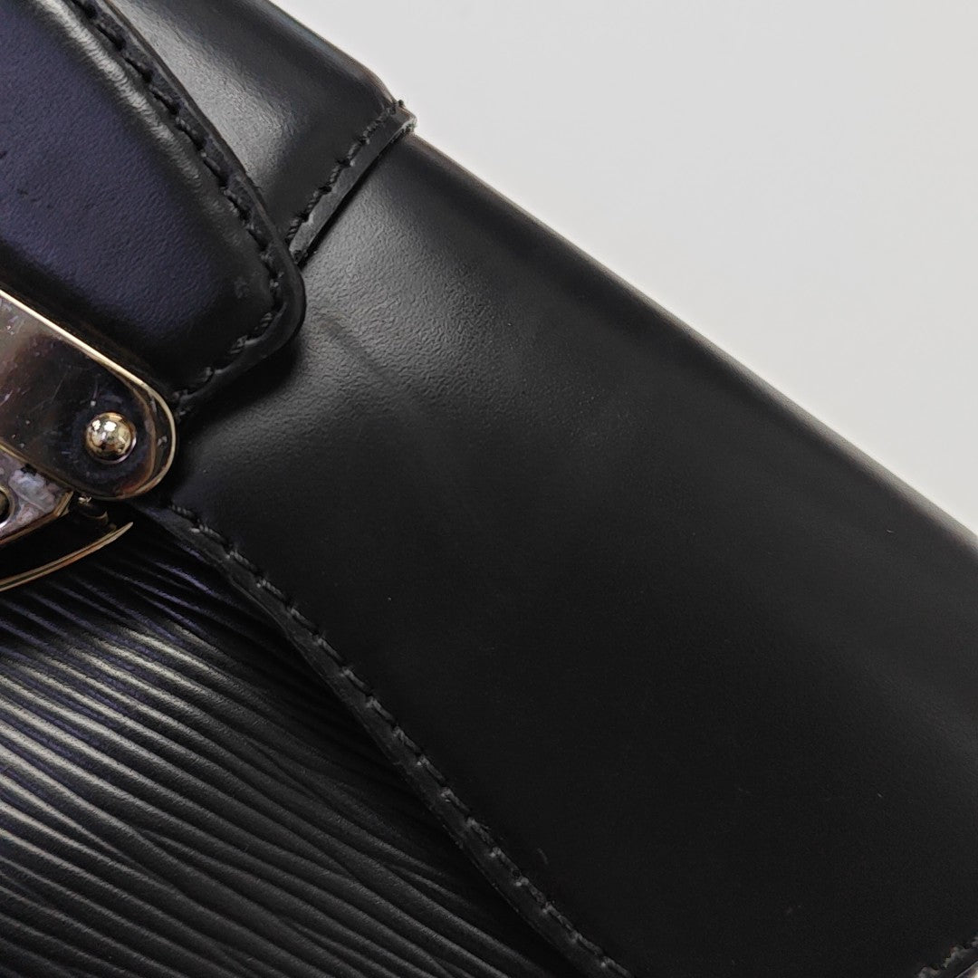 POCHETTE MONTAIGNE Epi Black