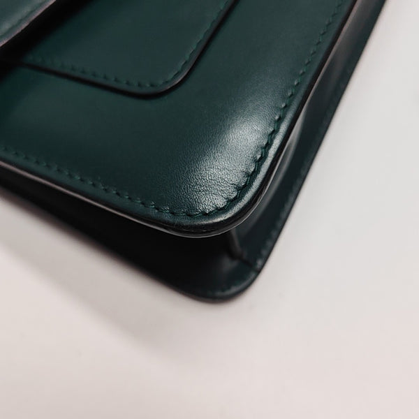 SERPENTI FOREVER Small Calfskin Green