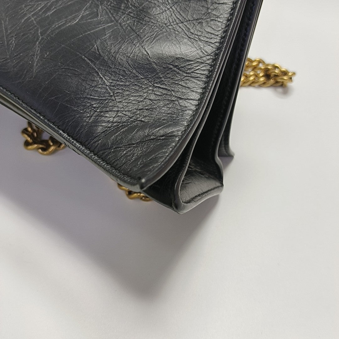 Crush Medium Calfskin Black
