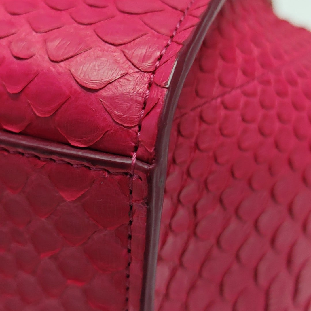 TRAPEZE Medium Python Pink