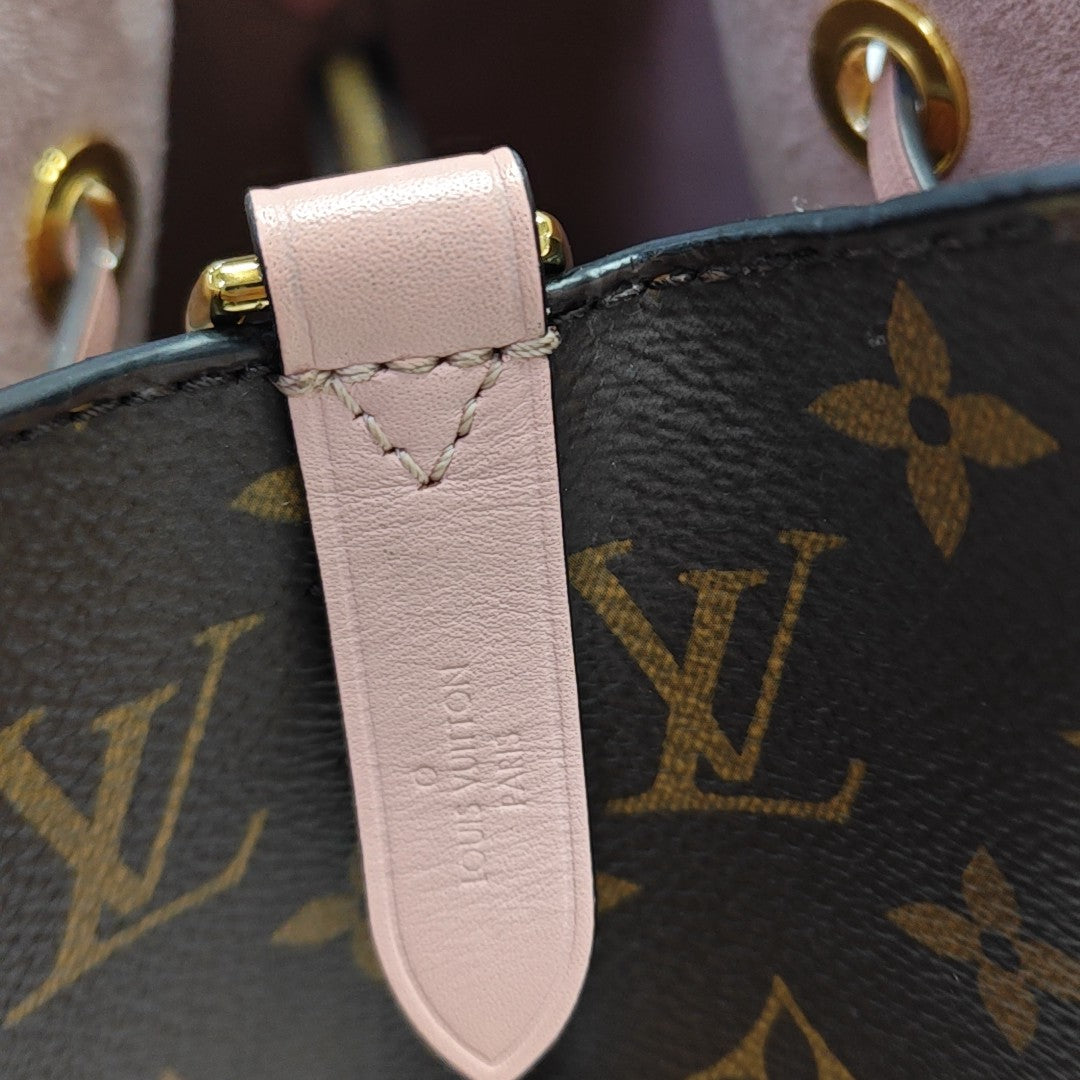 NÉONOÉ MM Monogram Coated Canvas Brown