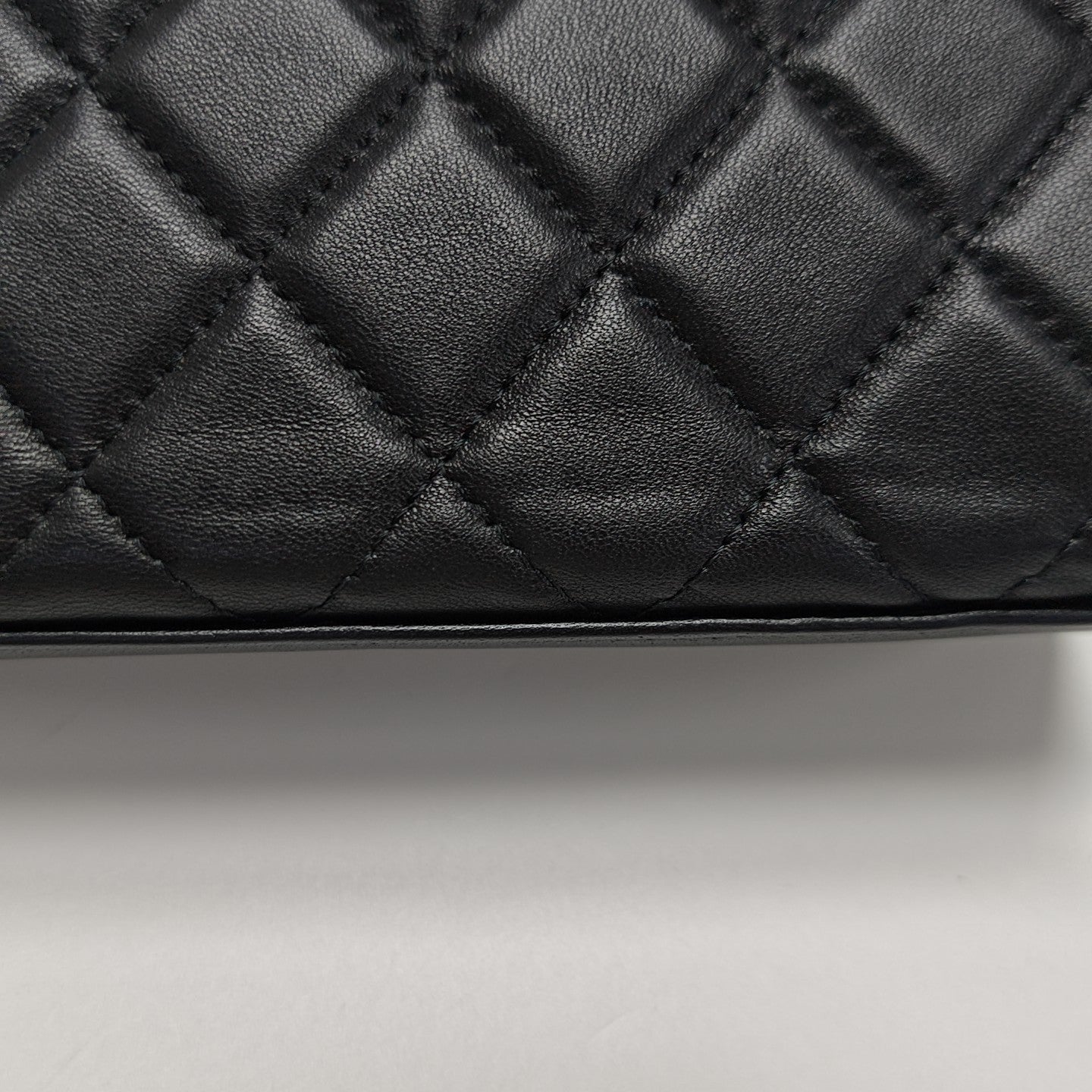 KELLY Medium Quilted Lambskin Black