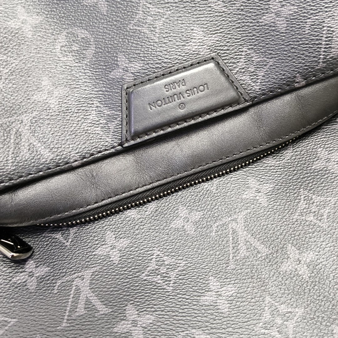 DISCOVERY PM Monogram Coated Canvas Black