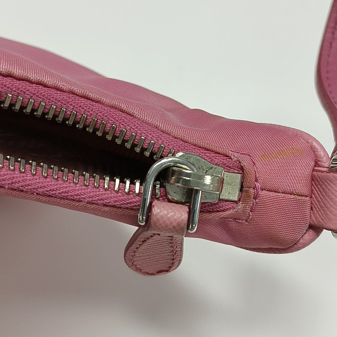 Re-Edition2005 Mini Nylon Red