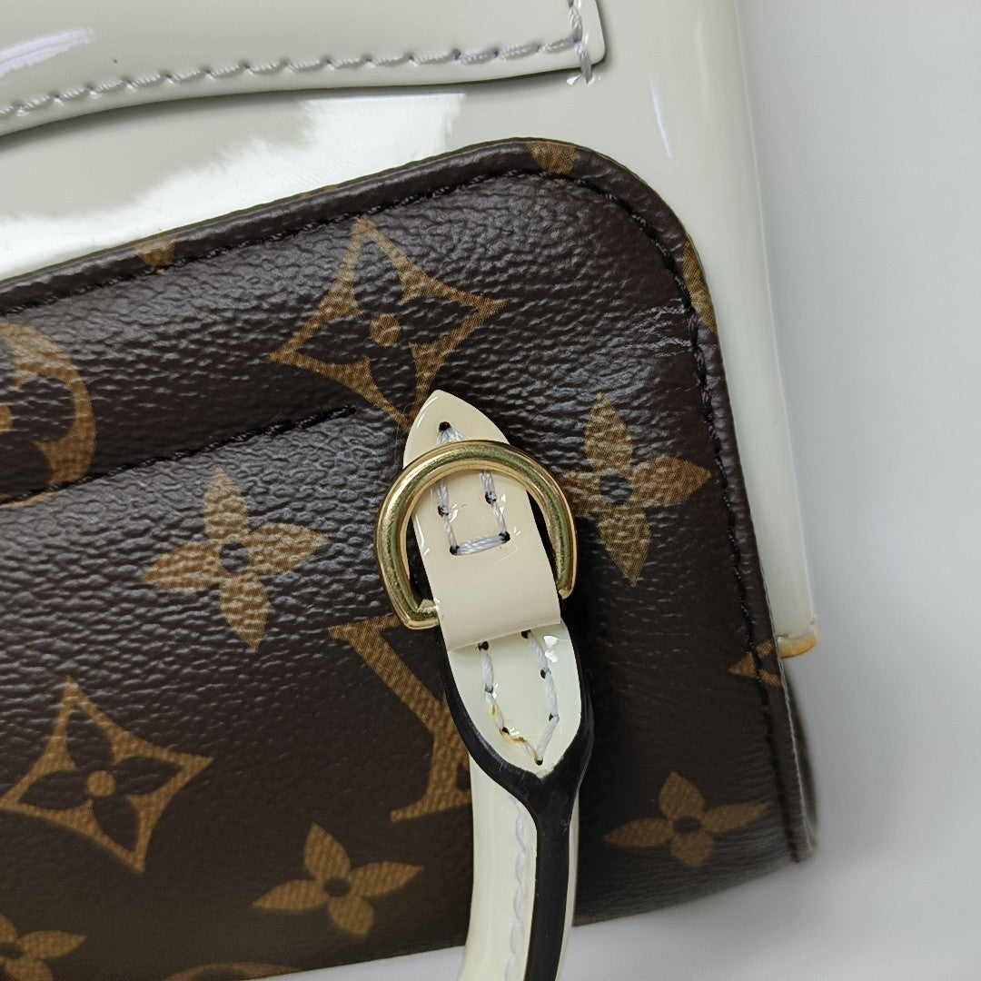 HOT SPRINGS MM Monogram Patent Leather White