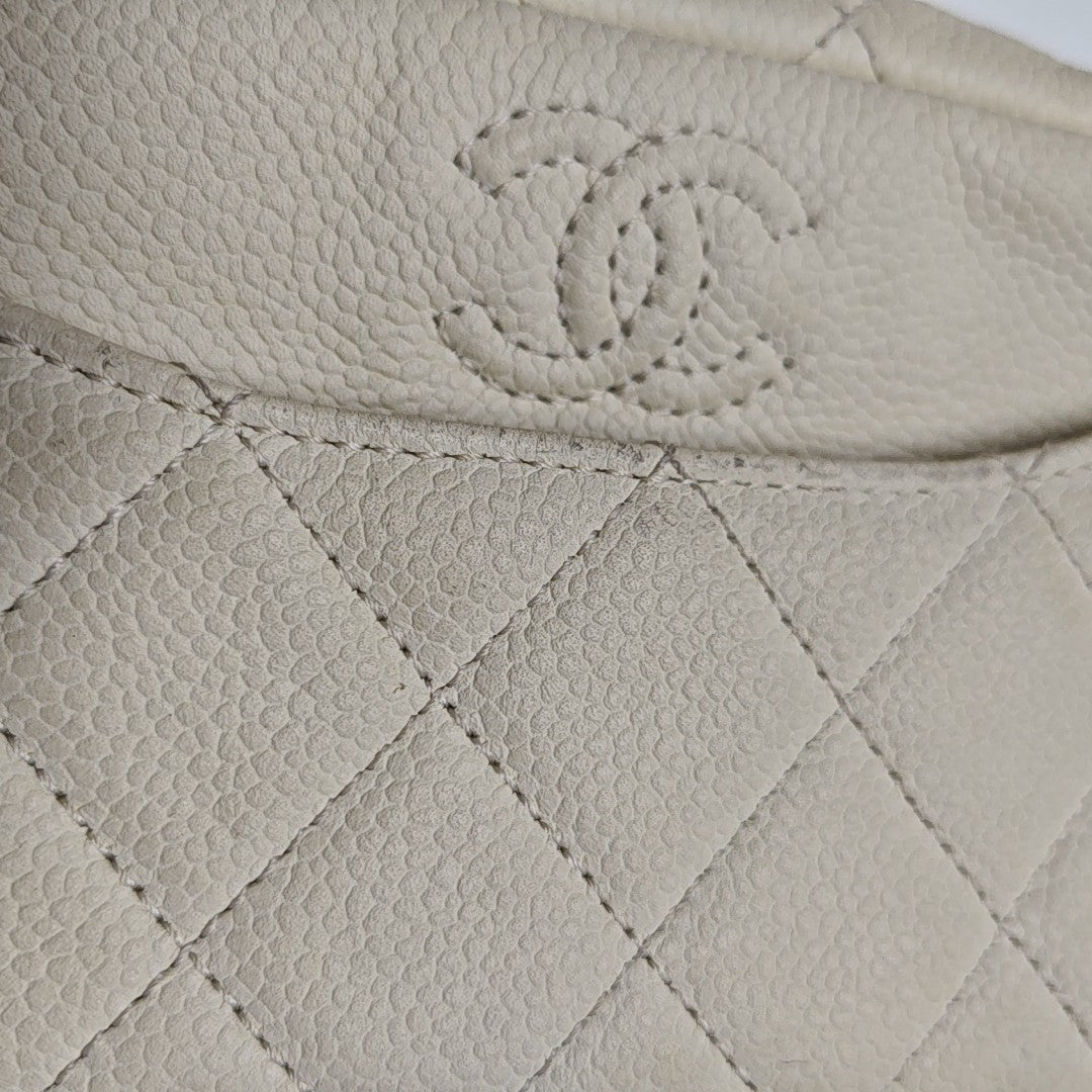 CAMERA CASE Quilted Grained Calfskin White