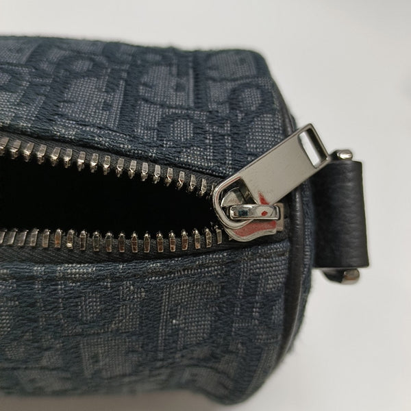 Oblique Canvas Shoulder Bag Black