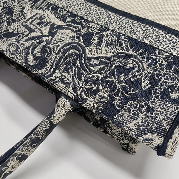 Book Tote Medium Fabric Blue