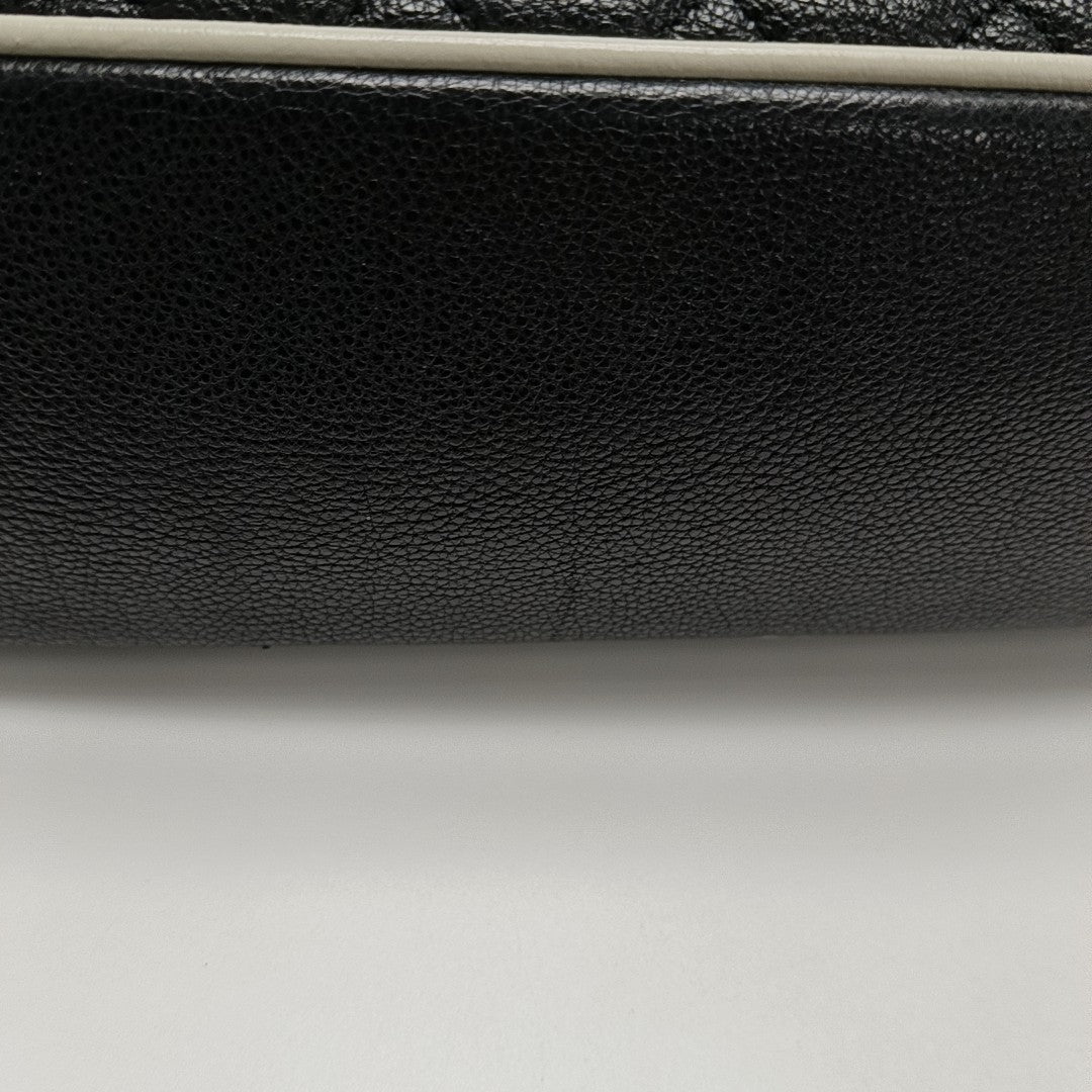 COLLEGE Large Chevron Calfskin Black