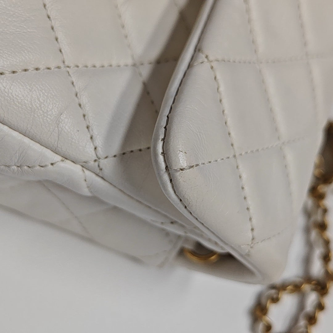 CLASSIC FLAP Mini Quilted Lambskin White