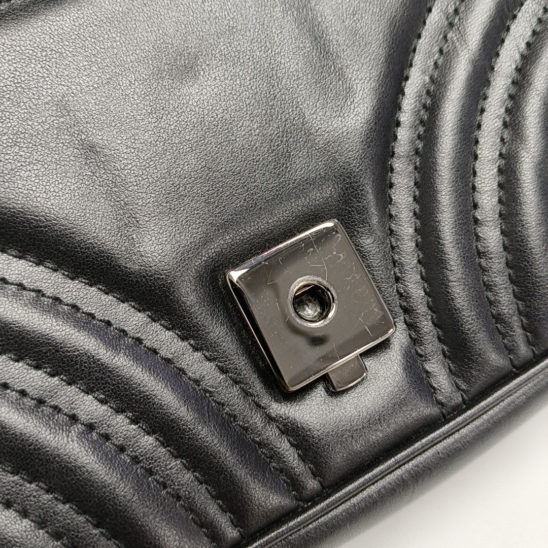 GG Marmont Small Quilted Calfskin Black