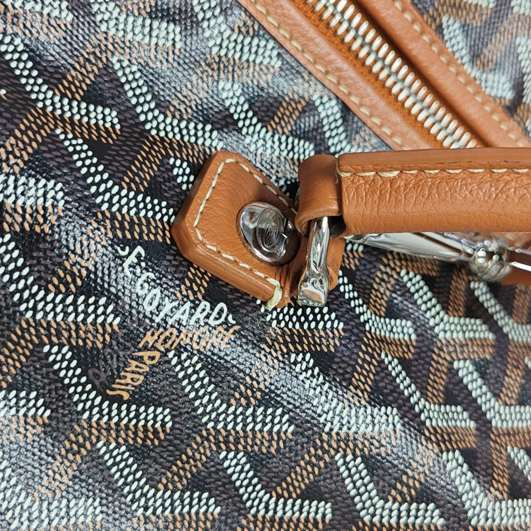 Saint Léger Coated Canvas Brown
