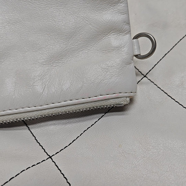 CHANEL 22 Medium Quilted Calfskin White