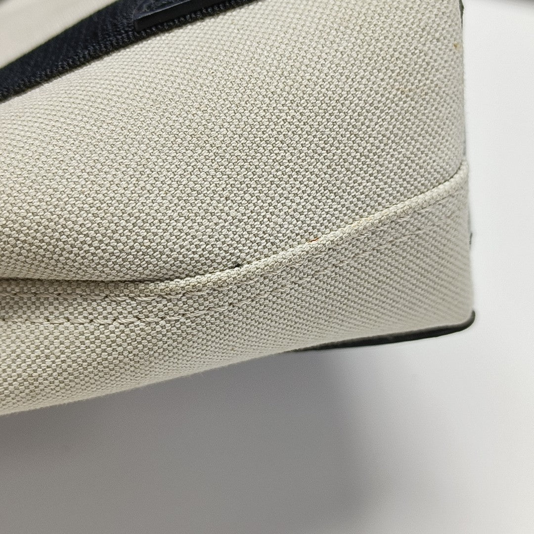 Navy Mini Canvas White