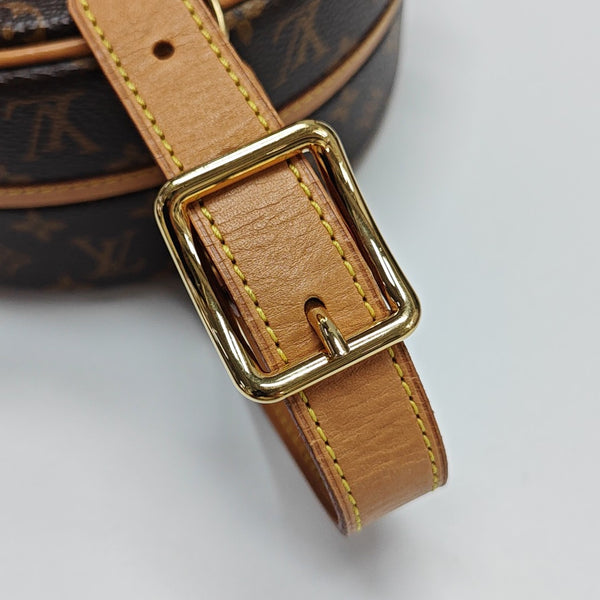 BOITE CHAPEAU PM Monogram Coated Canvas Brown
