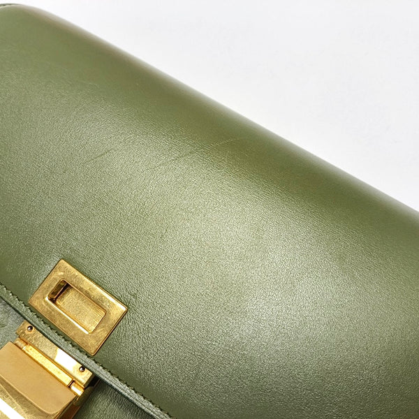 CLASSIC BOX Medium Calfskin Green