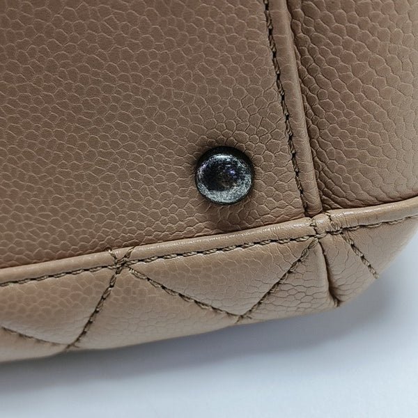 SHIVA Quilted Grained Calfskin Beige