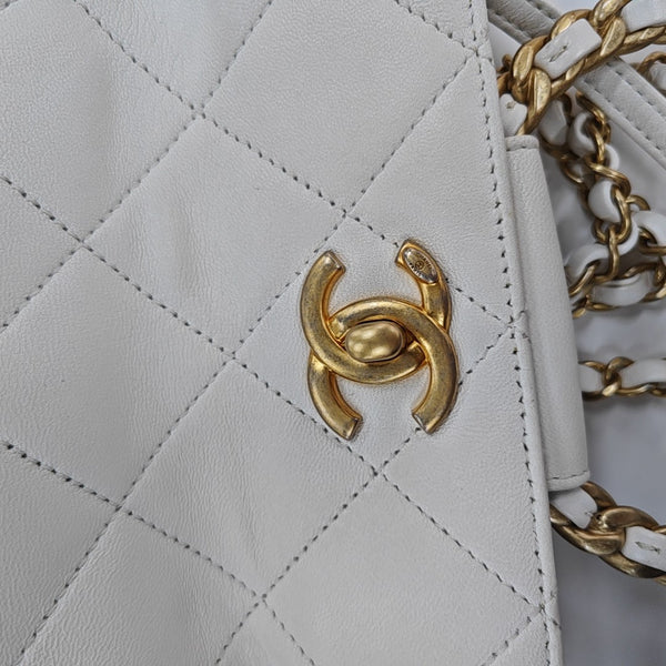Quilted Lambskin Bucket Bag White