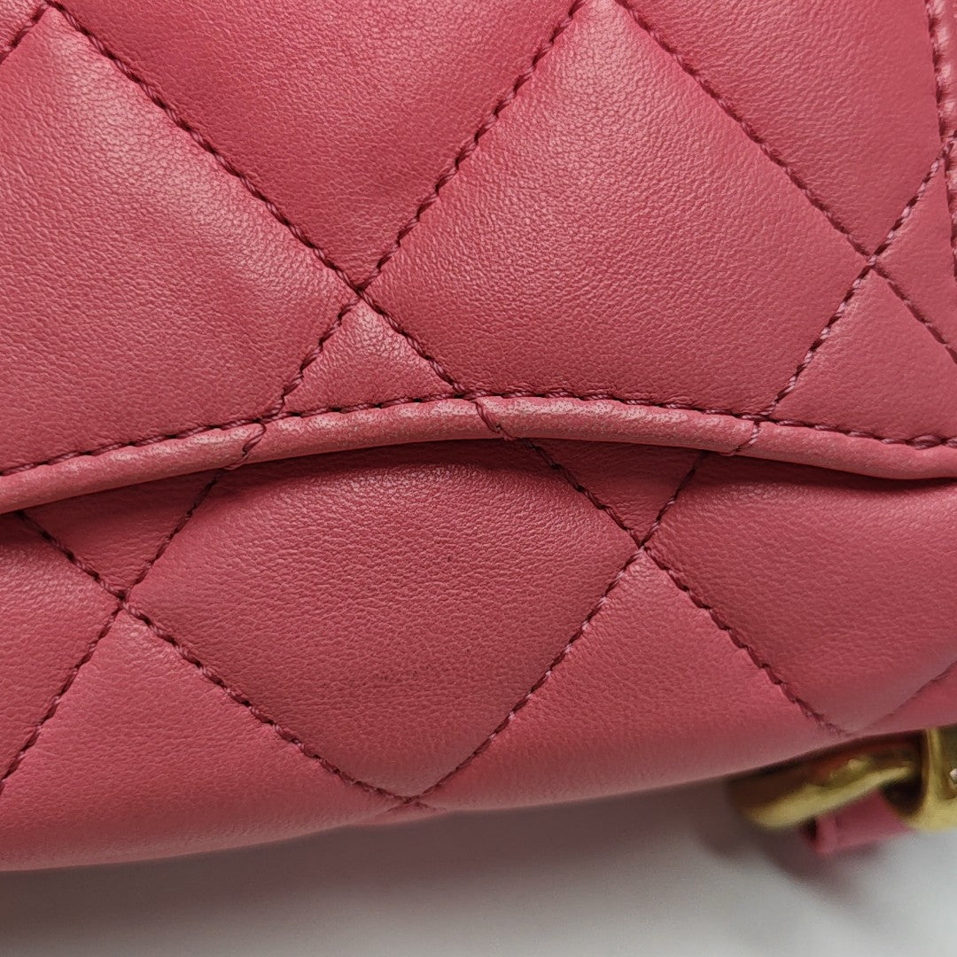 CLASSIC FLAP Mini Quilted Lambskin Pink