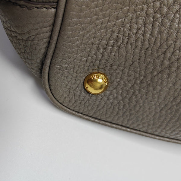 Vitello Calfskin Gray