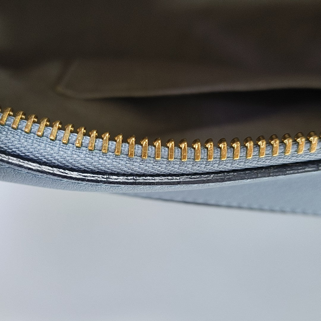 Puzzle Medium Calfskin Blue