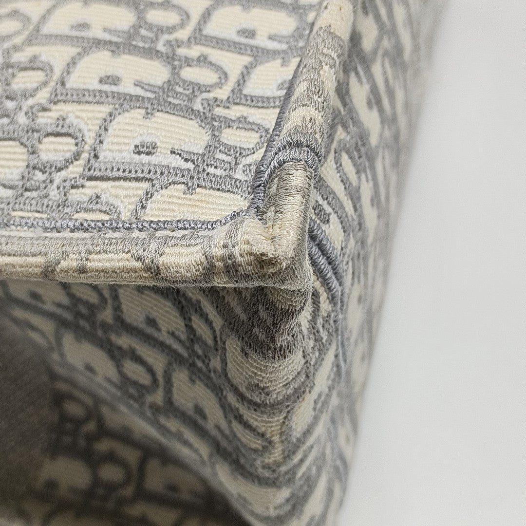 Book Tote Medium Oblique Canvas Gray