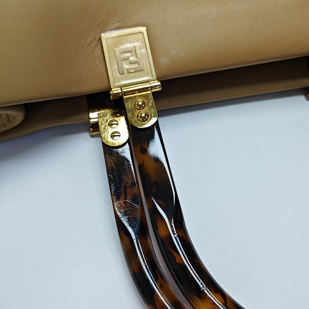 Sunshine Medium Calfskin Brown