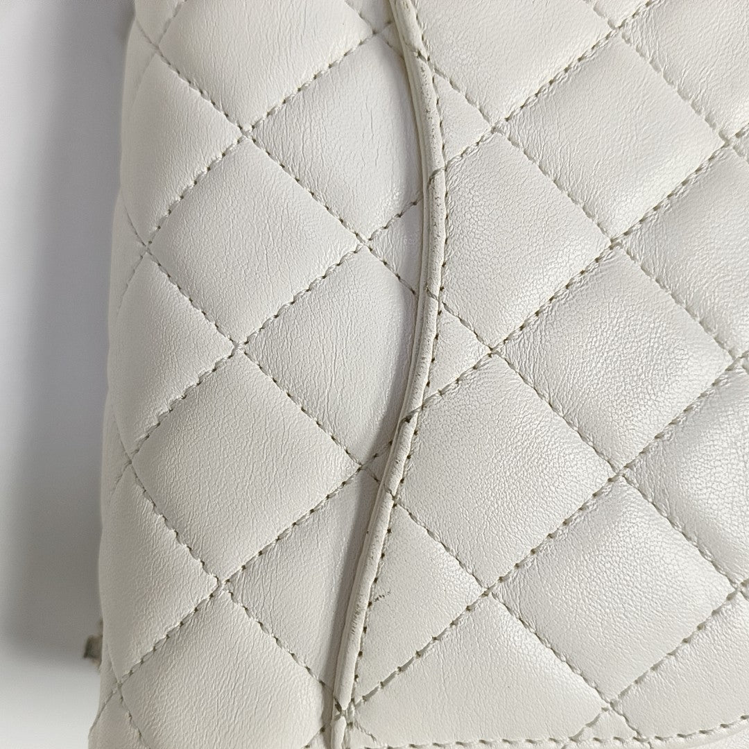CLASSIC FLAP Mini Quilted Lambskin White