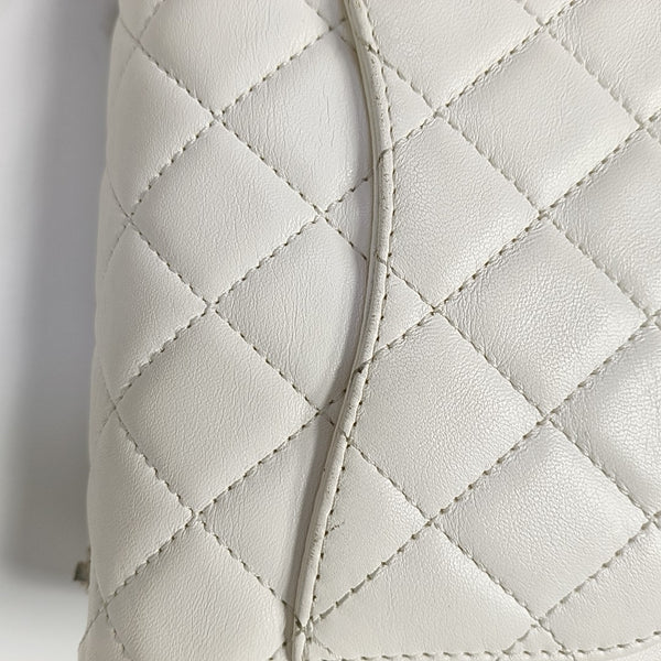 CLASSIC FLAP Mini Quilted Lambskin White