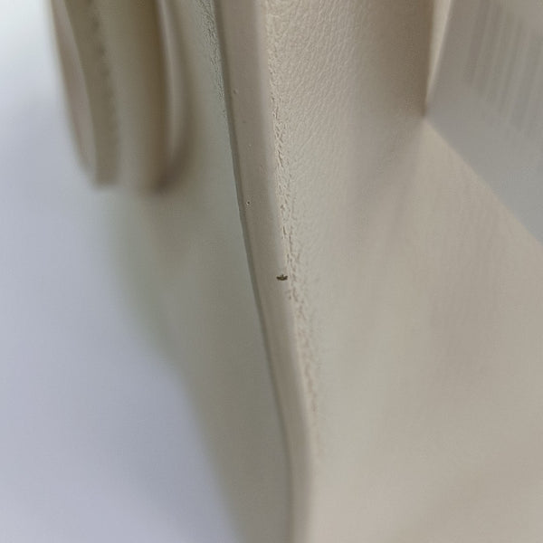 LOCK & GO Calfskin White