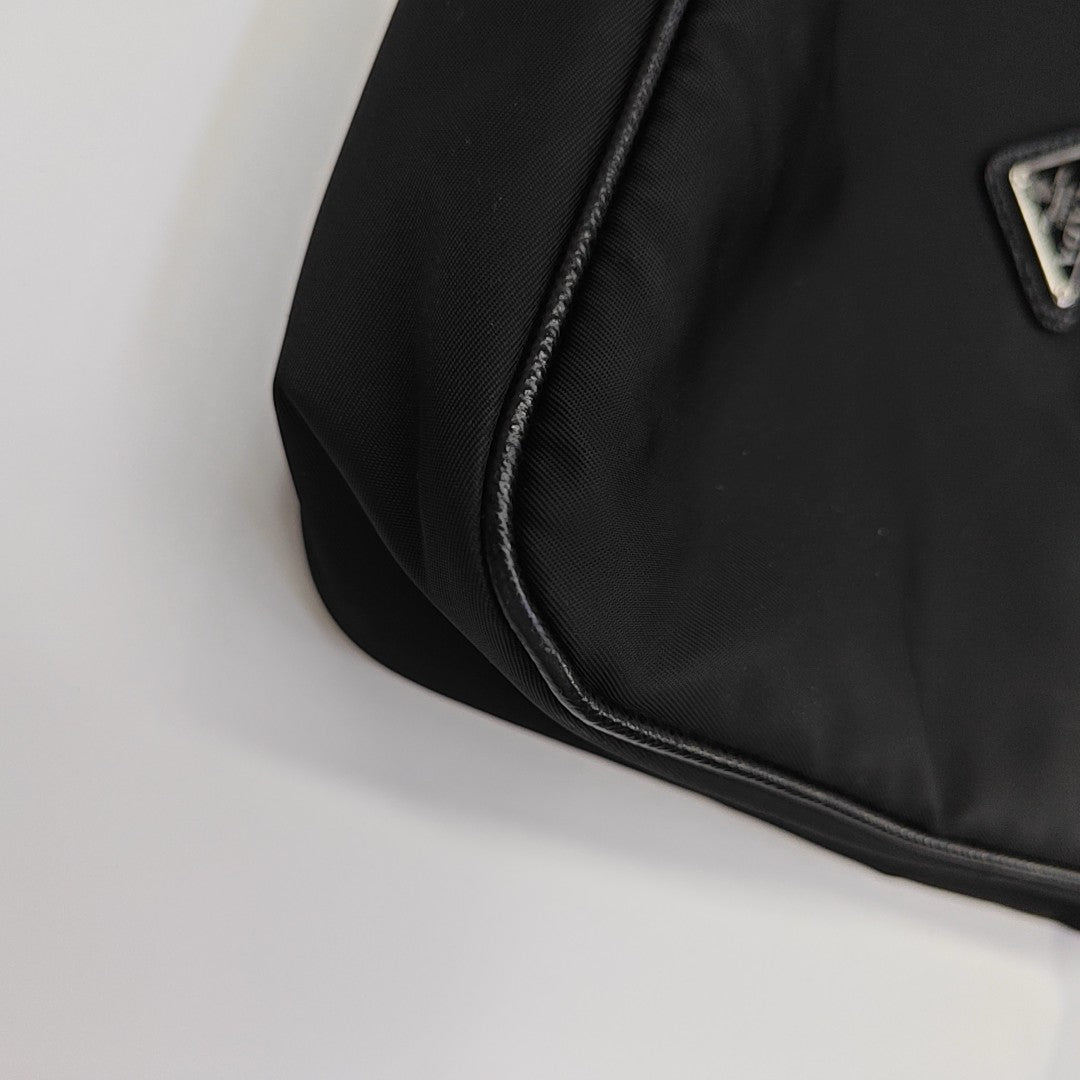 Re-Edition2005 Nylon Black