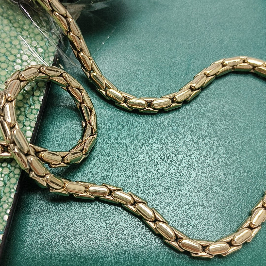 SERPENTI FOREVER Small Stingray Leather Green