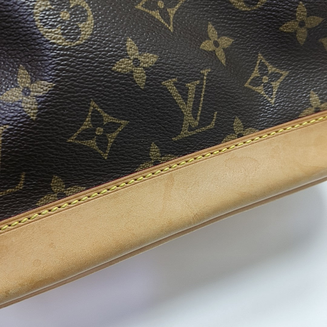NOÉ MM Monogram Coated Canvas Brown