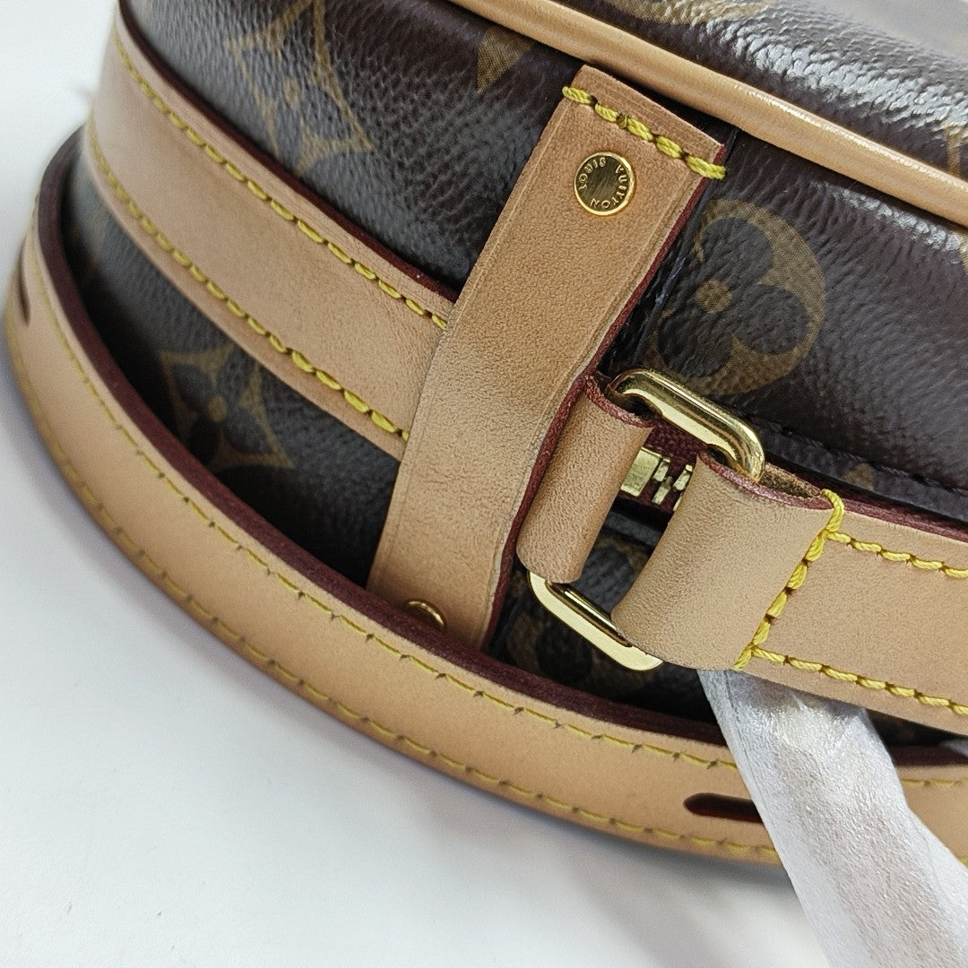 BOITE CHAPEAU PM Monogram Coated Canvas Brown
