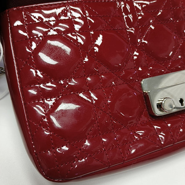 New Lock Cannage Patent Leather Red
