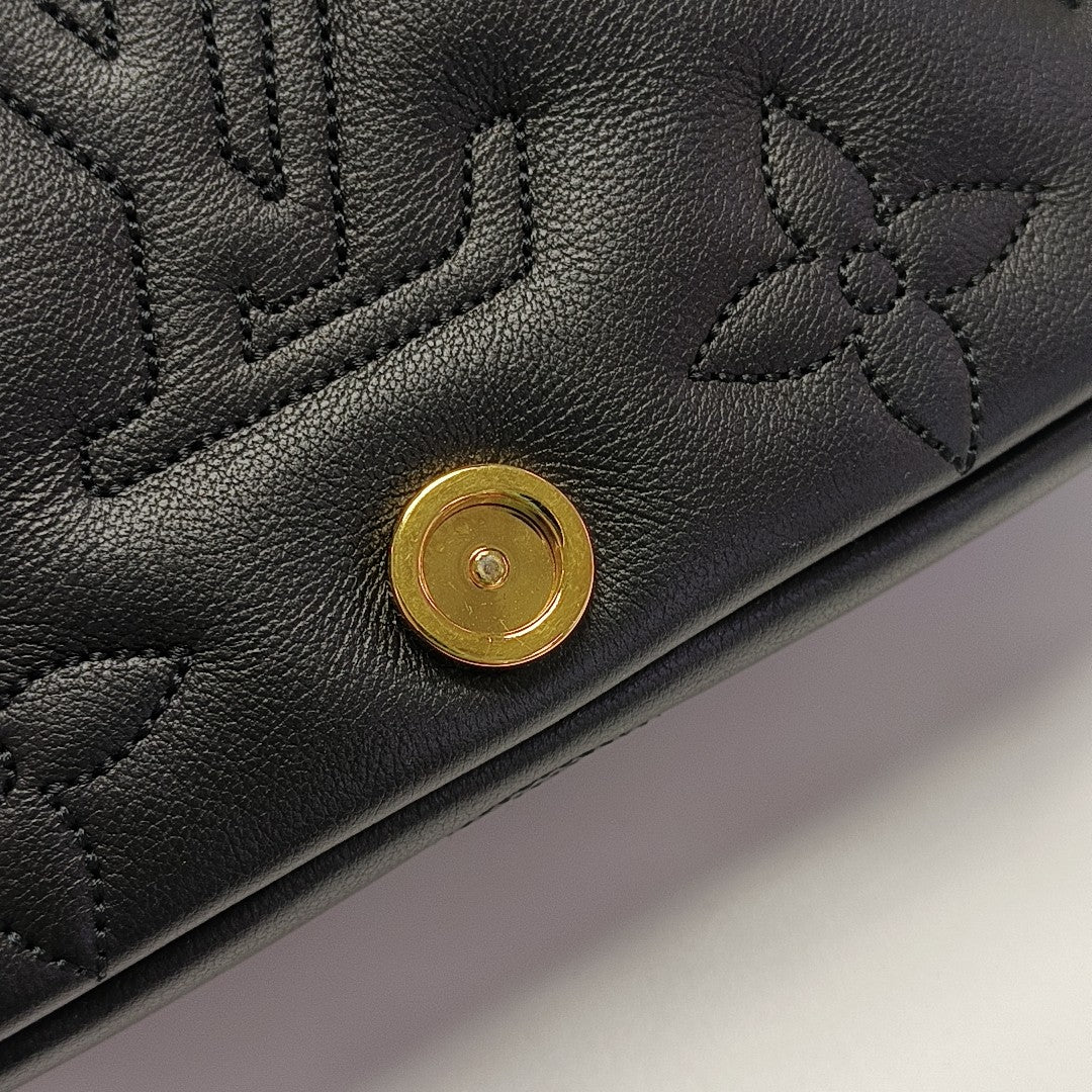 WALLET ON STRAP Monogram Calfskin Black