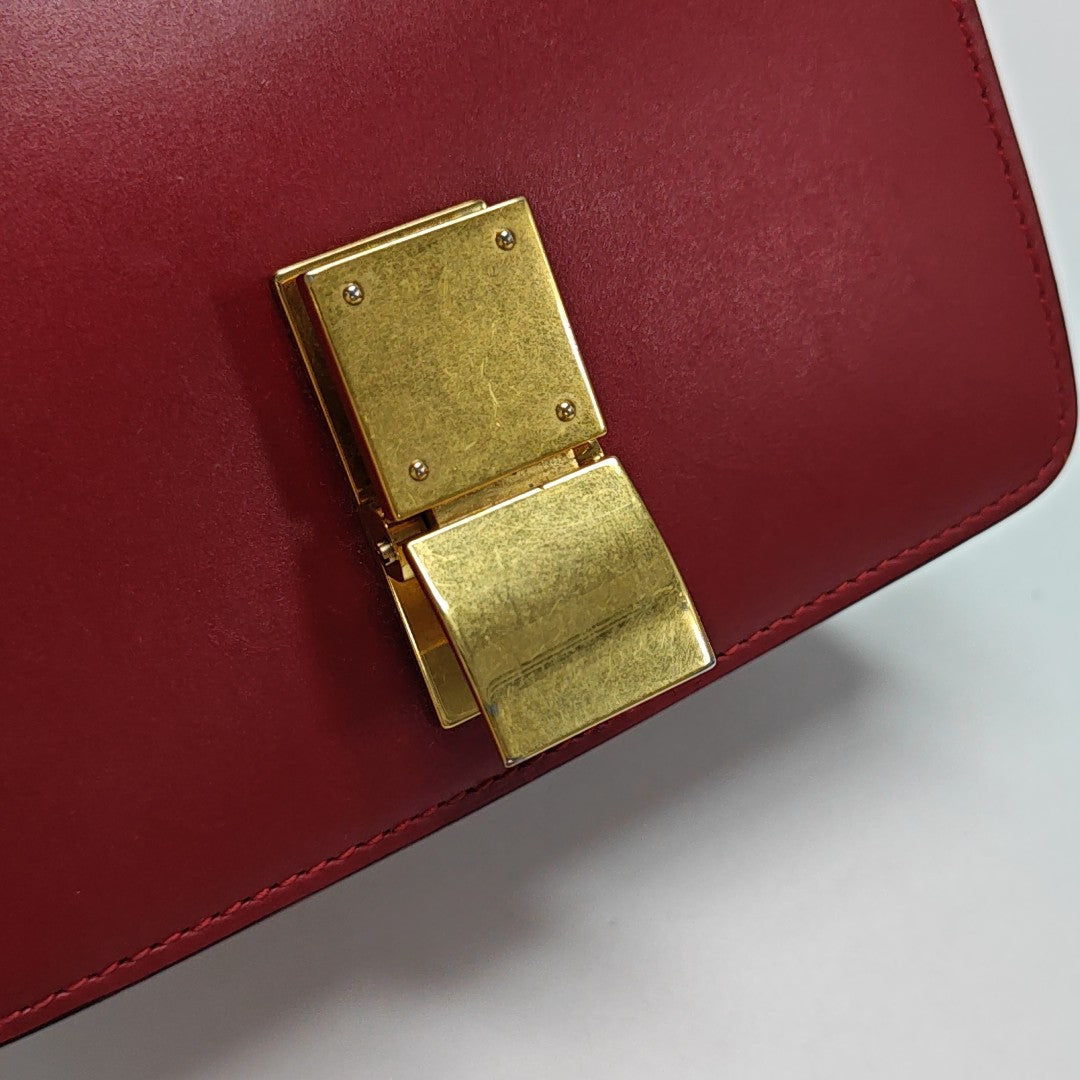 CLASSIC BOX Mini Calfskin Red