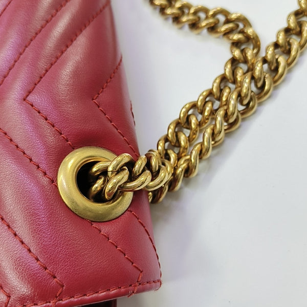 GG Marmont Medium Quilted Calfskin Red