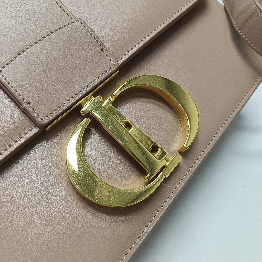 30 Montaigne Calfskin Pink