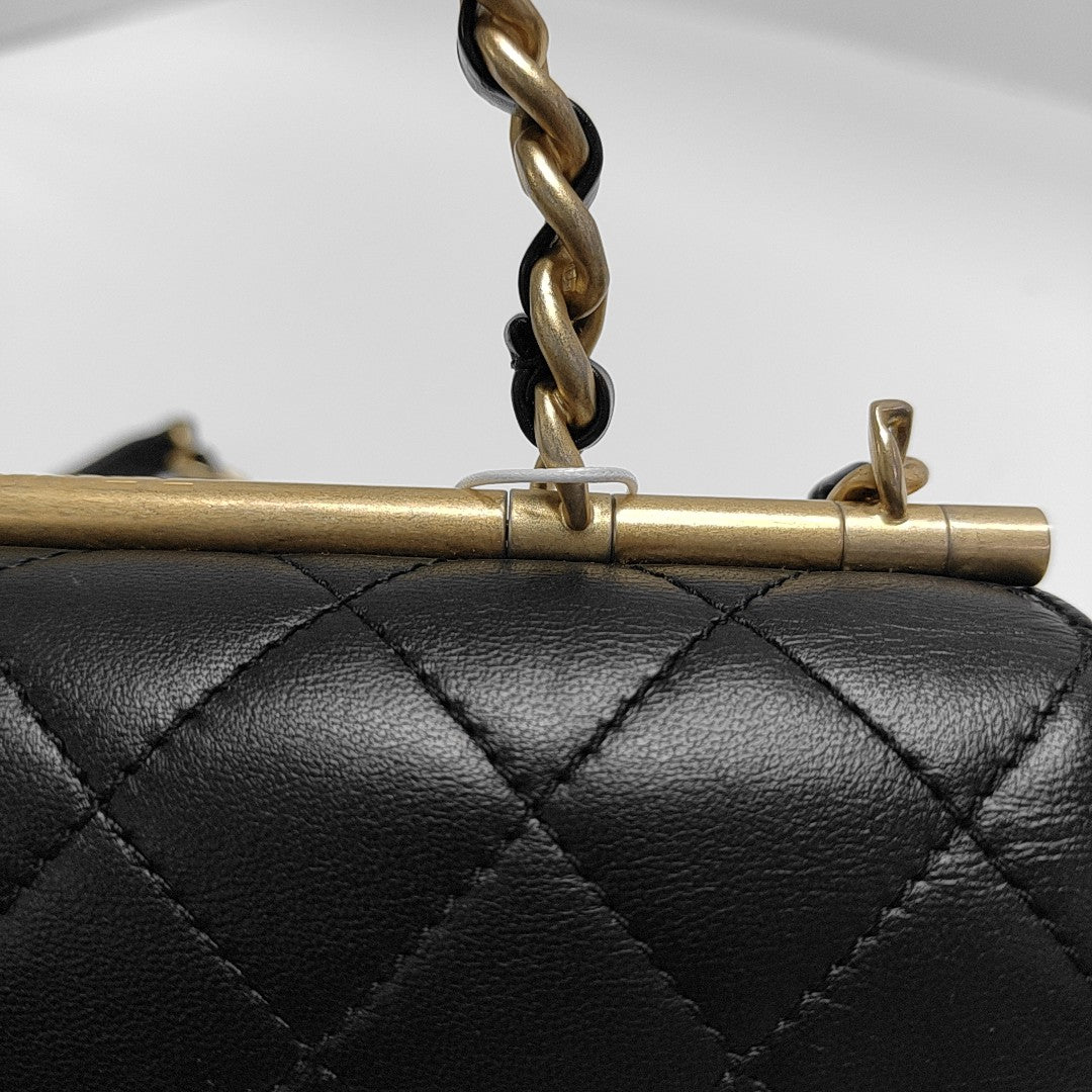TWO TONE CHAIN HANDLE Small Quilted Lambskin Black