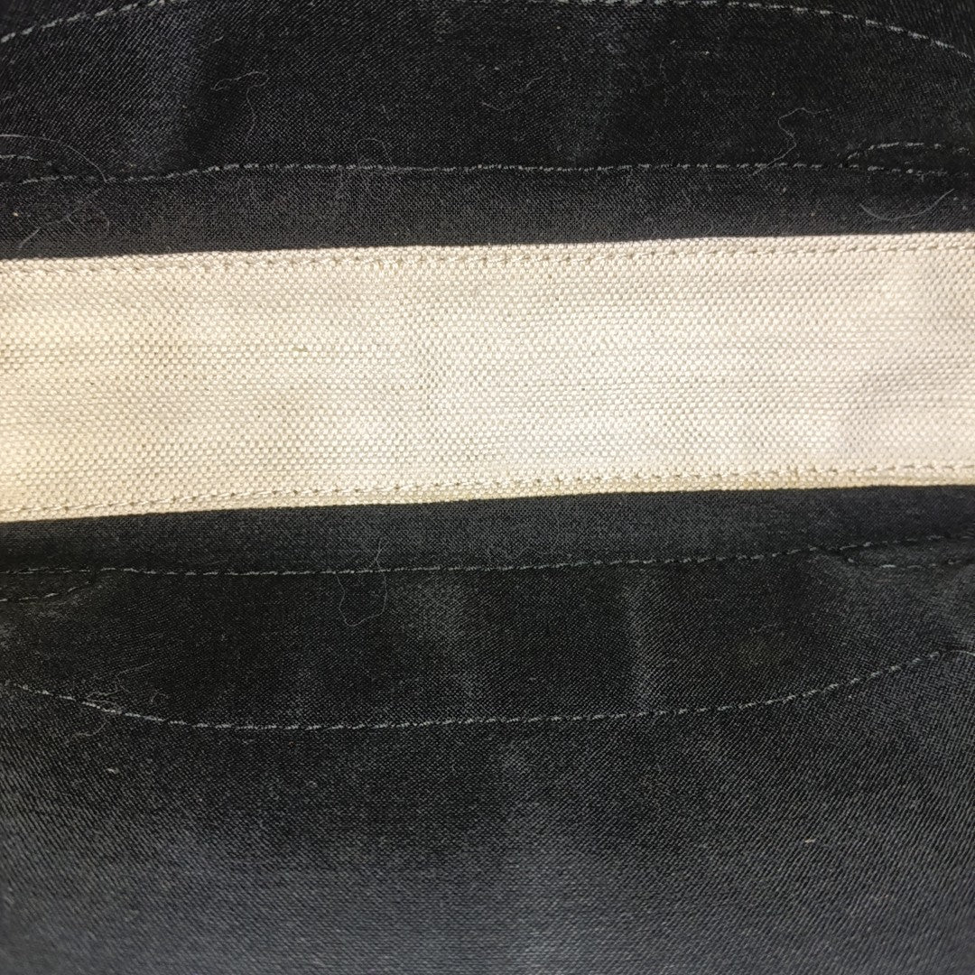 Canvas White