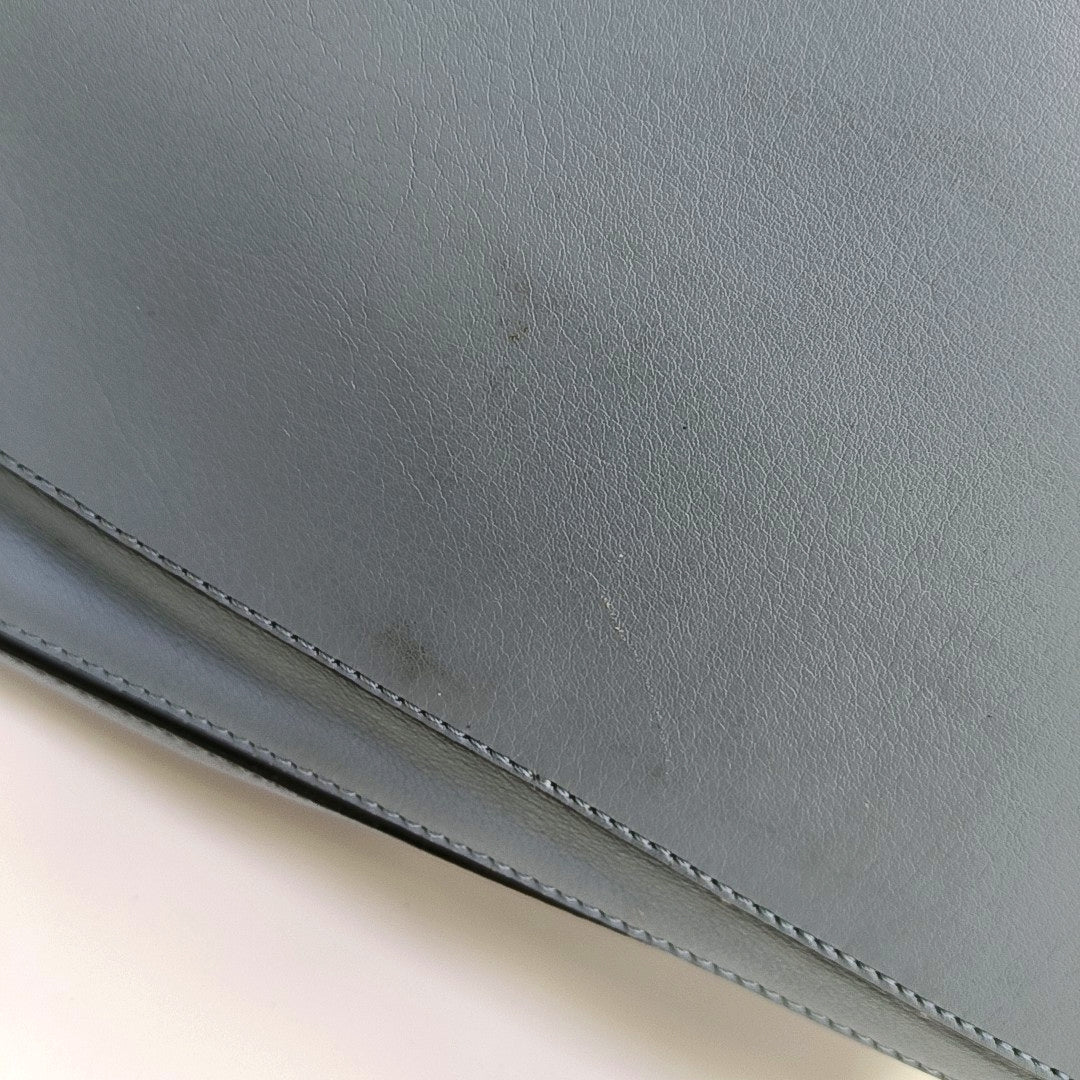 Puzzle Medium Calfskin Blue