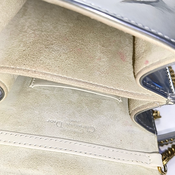 Authenticated pre-owned  Diorama Cannage Calfskin Silver - Crossbody Bag at Looply