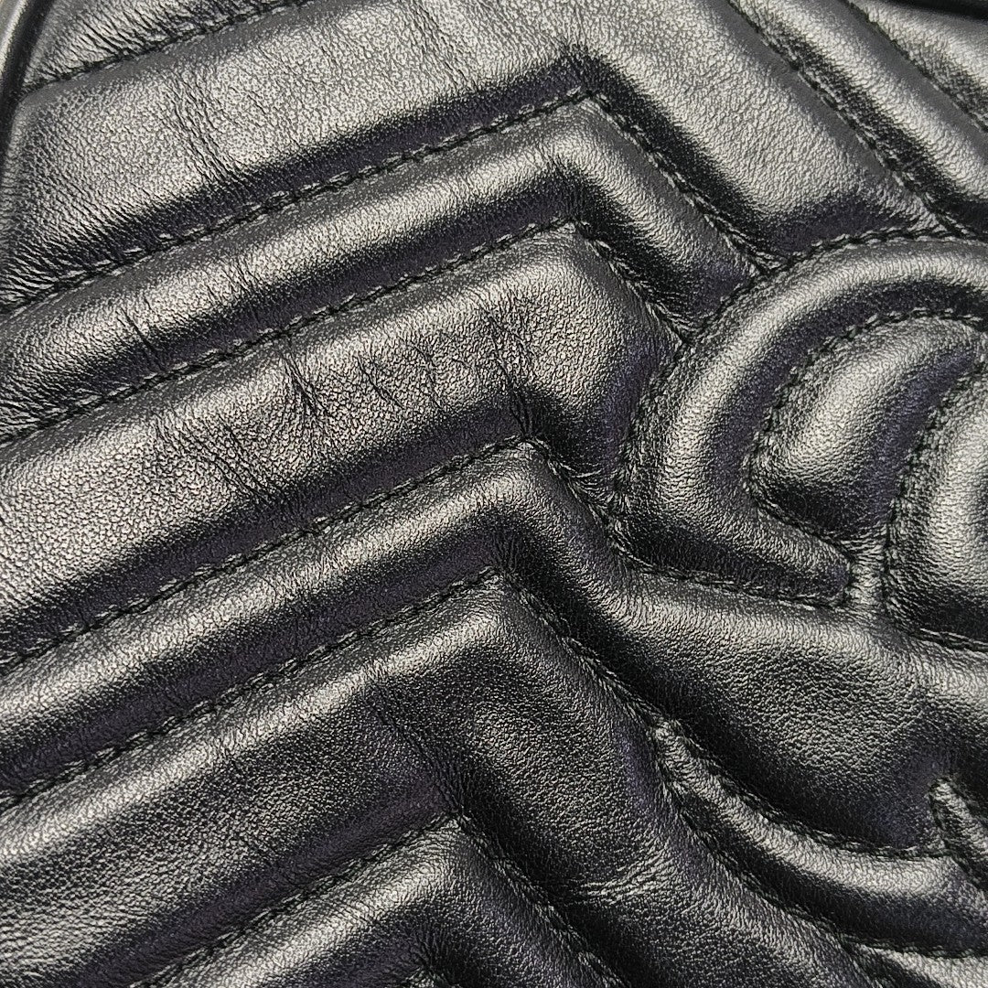 GG Marmont Small Quilted Calfskin Black