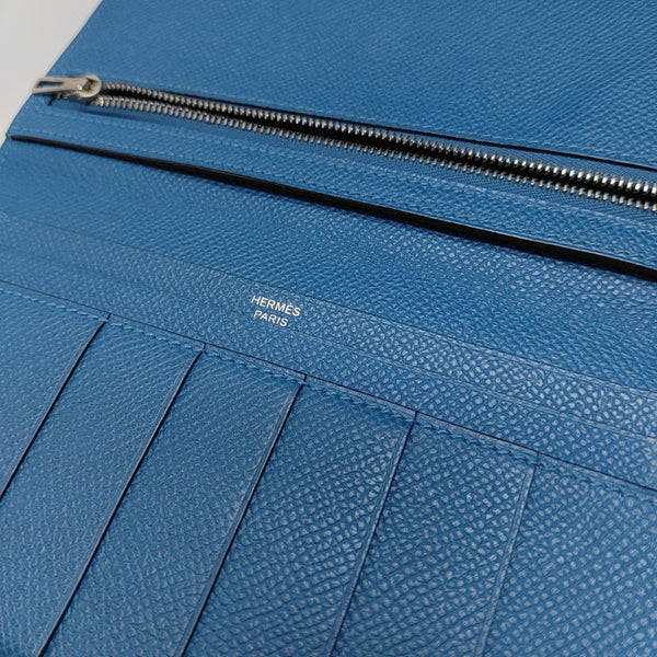 Bearn Medium Epsom Blue Wallet