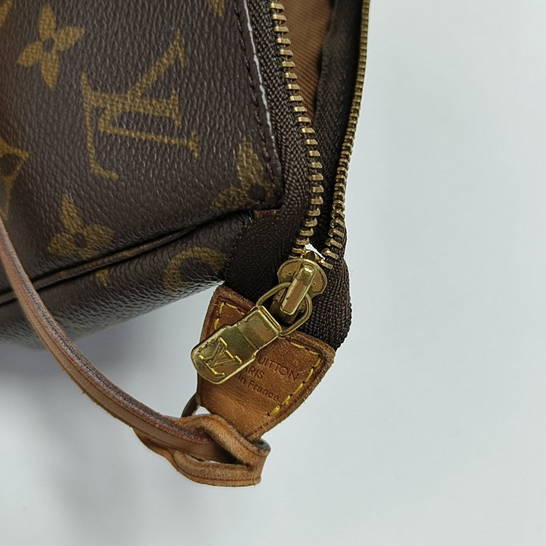 ACCESSOIRES Monogram Coated Canvas Brown